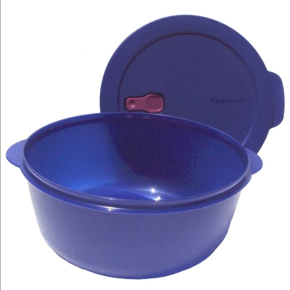 2 pc Tupperware CrystalWave Bowl set 3qt and 4qt - Picture 2 of 3